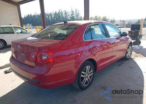 2007 Volkswagen Jetta 2.5 z USA, uszkodzony, nr VIN 3VWSF71KX7M046195